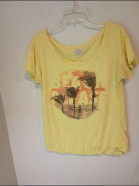 American Eagle Outfitters Vintage T Shirt Large Yellow Beach Palm Tree Slub Knit